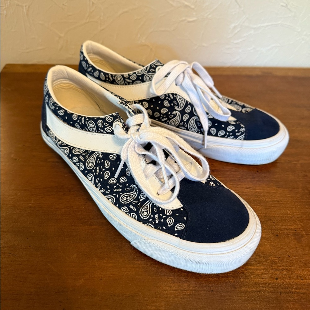 Vans Navy Suede Ultra Cush Sneakers - 8.5M/10W